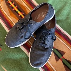 New Men’s Tom’s Black Chambray Peytons 8.5